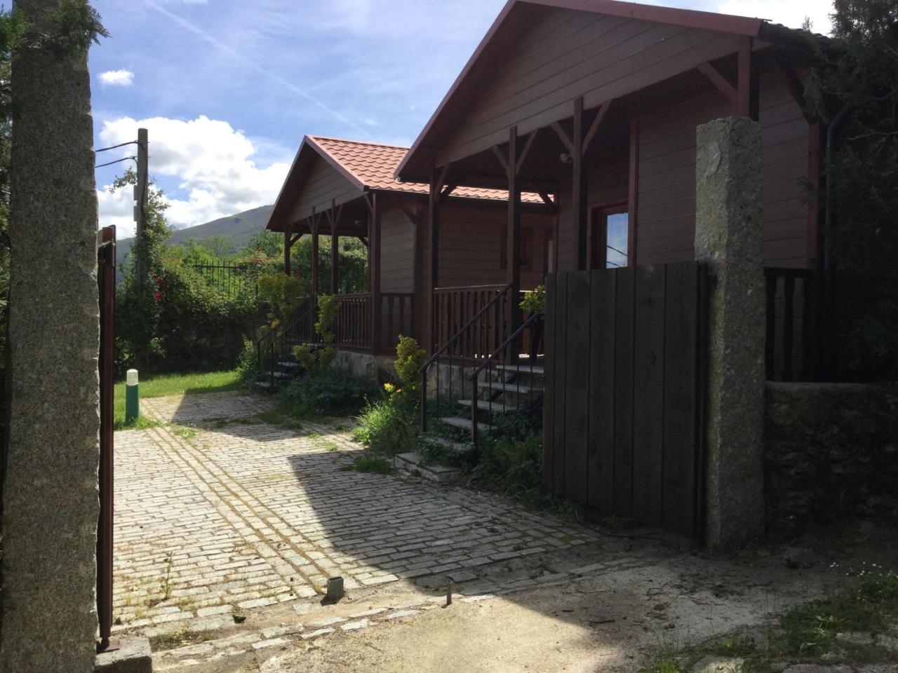 Casitas Cinco Castanos Hotel Candelario Eksteriør billede